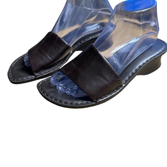 Kenneth Cole Reaction Women's Slip On Sandals Soft Leather Size 8 Sku 2462 - Picture 12 of 13